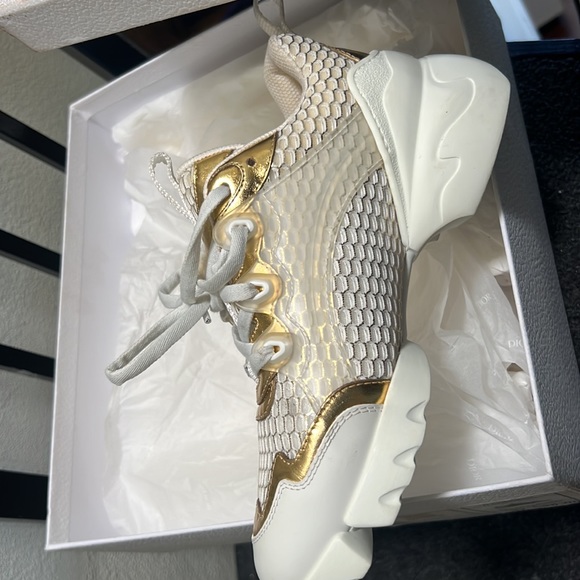 AUTHENTIC ** New in box christian dior platform sneakers - Picture 3 of 7